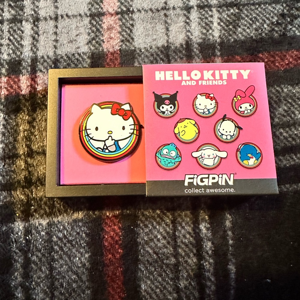 Figpin Sanrio Hello Kitty & Friends S1 Hello Kitty Enamel Pin